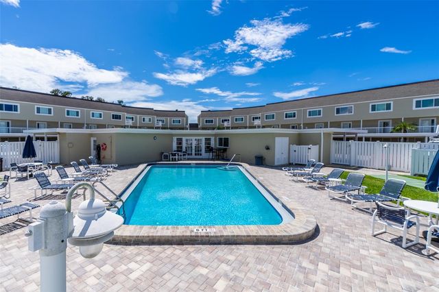 433 S PAULA DRIVE 21, Dunedin, FL 34698