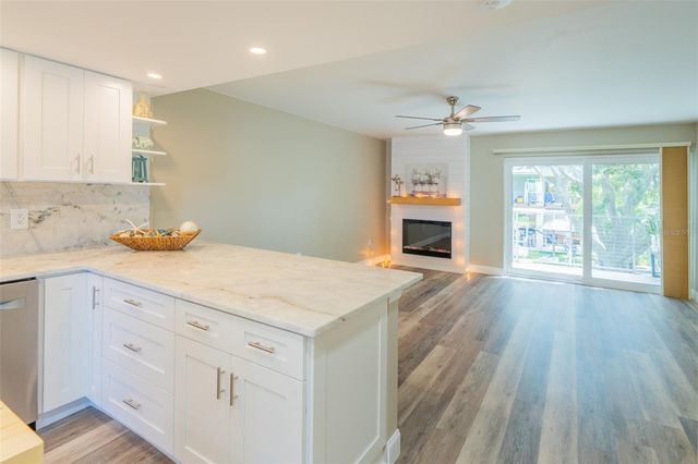 433 S PAULA DRIVE 21, Dunedin, FL 34698