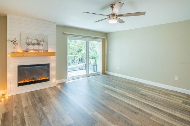433 S PAULA DRIVE 21, Dunedin, FL 34698