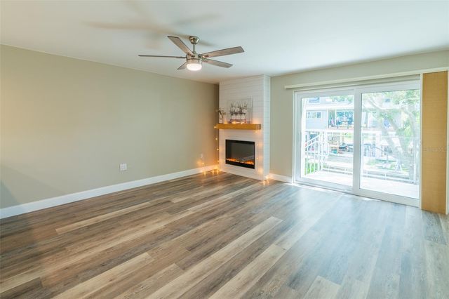 433 S PAULA DRIVE 21, Dunedin, FL 34698