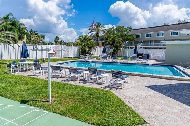 433 S PAULA DRIVE 21, Dunedin, FL 34698