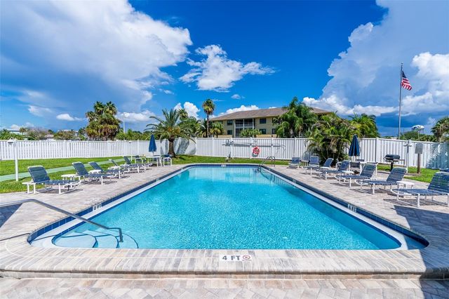 433 S PAULA DRIVE 21, Dunedin, FL 34698