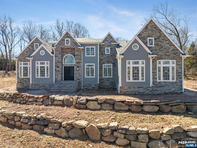 249 Terrace Road, Franklin Lakes, NJ 07417