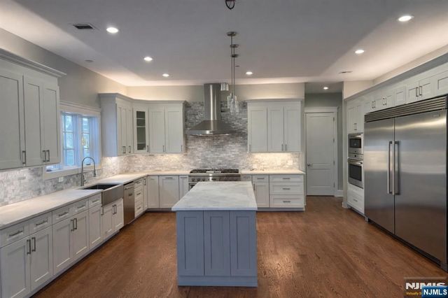 249 Terrace Road, Franklin Lakes, NJ 07417