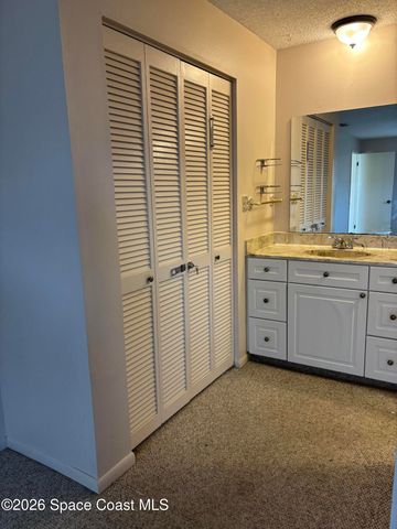 1725 E Riviera Drive, Merritt Island, FL 32952