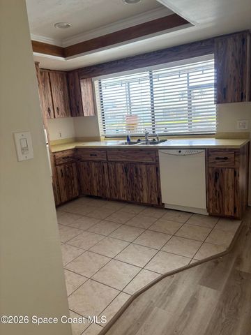 1725 E Riviera Drive, Merritt Island, FL 32952