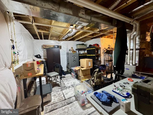 100 BATIK, Stephenson, VA 22656