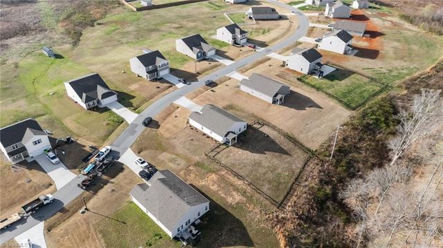 344 Altavista Drive, Clemmons, NC 27012