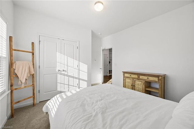 344 Altavista Drive, Clemmons, NC 27012