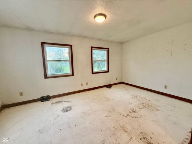 6913 E County Road 200 N, Coatesville, IN 46121