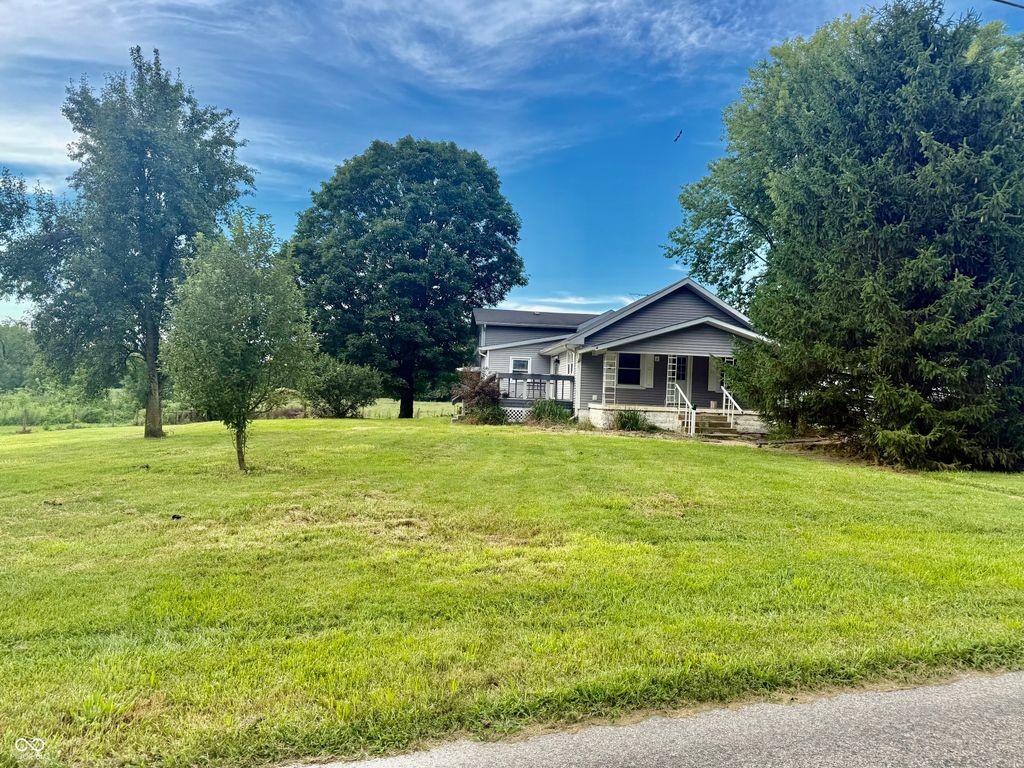 6913 E County Road 200 N, Coatesville, IN 46121