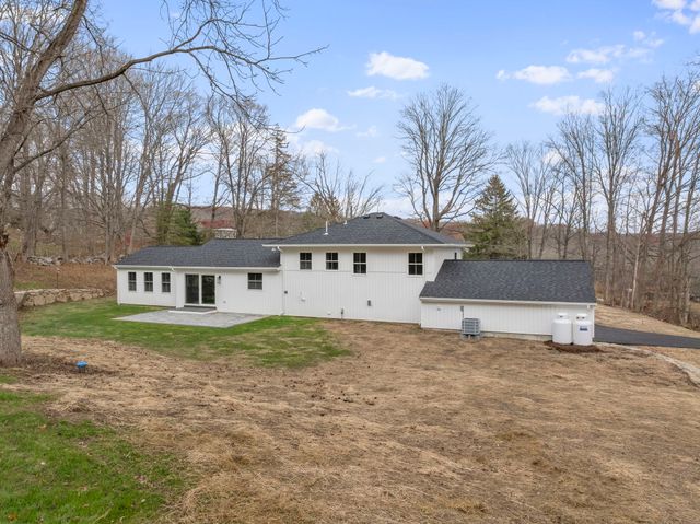 52 Curtis Road, Bridgewater, CT 06752