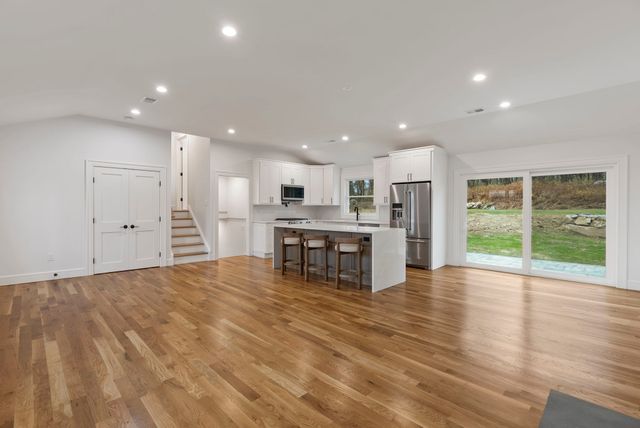 52 Curtis Road, Bridgewater, CT 06752