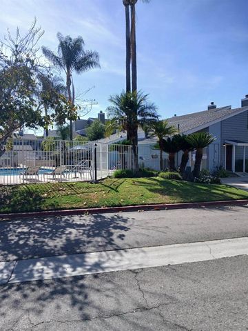 279 Durian St., Vista, CA 92083