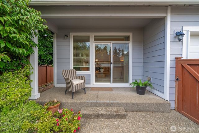 3721 Lanyard Drive NE, Lacey, WA 98516