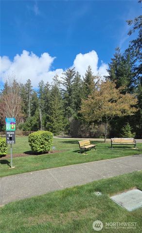 3721 Lanyard Drive NE, Lacey, WA 98516