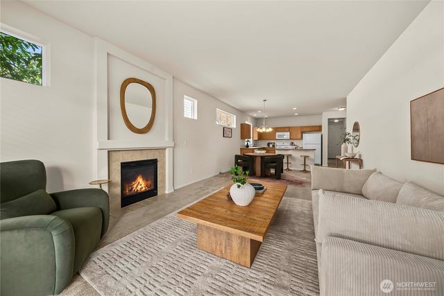 3721 Lanyard Drive NE, Lacey, WA 98516