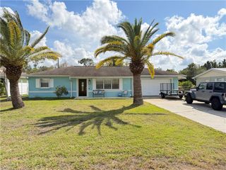12213 De Moya DR, Fort Myers, FL 33905