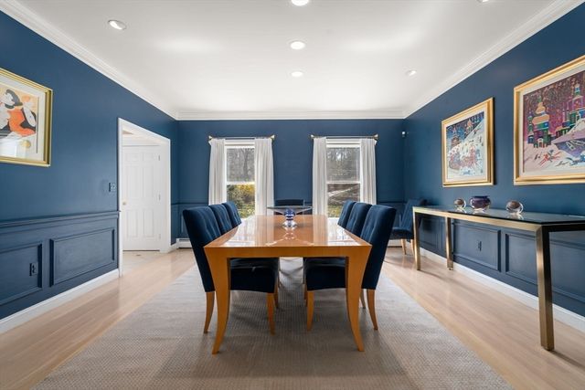 188 Glezen Ln, Wayland, MA 01778