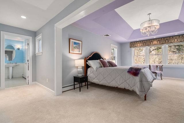 188 Glezen Ln, Wayland, MA 01778