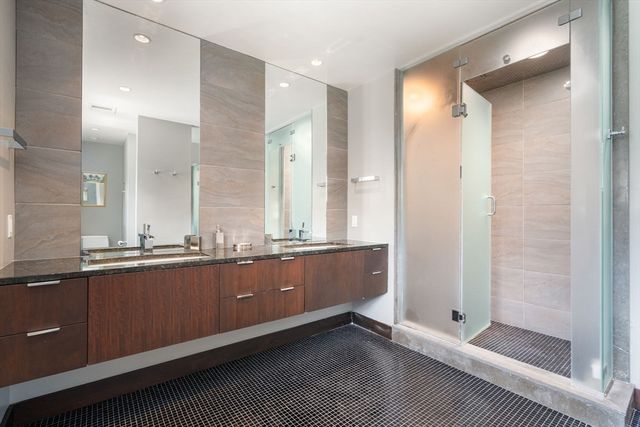 188 Glezen Ln, Wayland, MA 01778