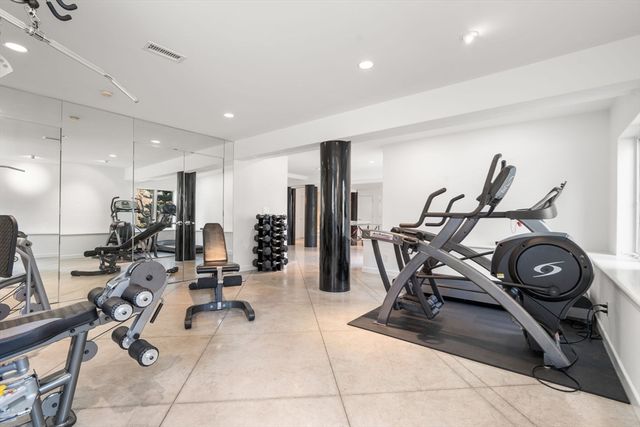 188 Glezen Ln, Wayland, MA 01778