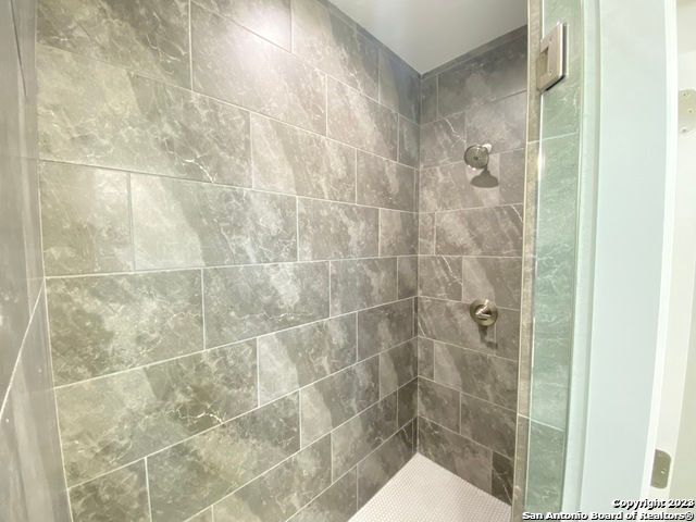 2126 Village Pkwy, San Antonio, TX 78251