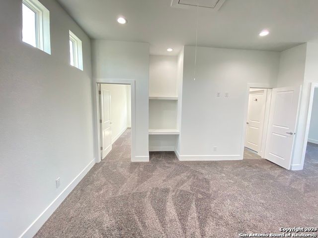 2126 Village Pkwy, San Antonio, TX 78251