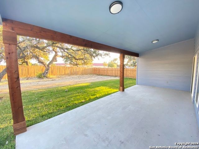 2126 Village Pkwy, San Antonio, TX 78251