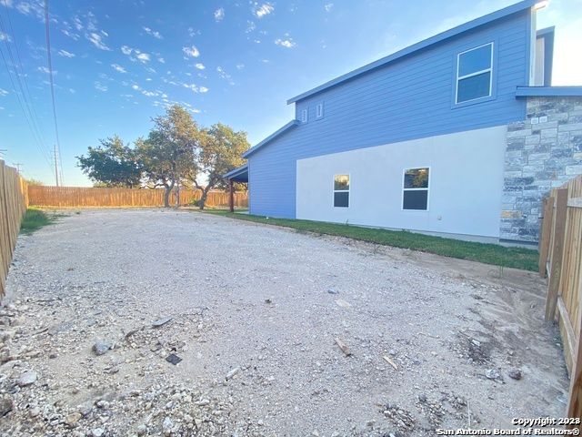 2126 Village Pkwy, San Antonio, TX 78251