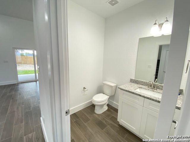 2126 Village Pkwy, San Antonio, TX 78251