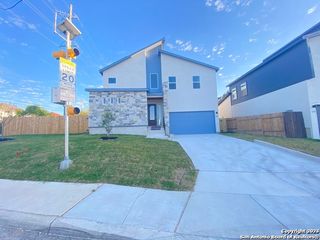2126 Village Pkwy, San Antonio, TX 78251