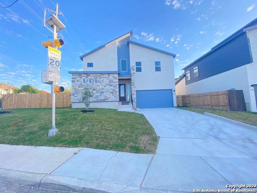 2126 Village Pkwy, San Antonio, TX 78251