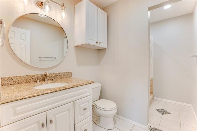 104 Pontiac Drive, Lake Kiowa, TX 76240