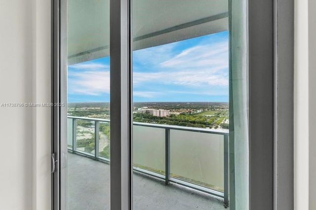 2000 Metropica Way 2307, Sunrise, FL 33323