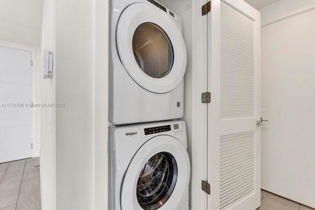 2000 Metropica Way 2307, Sunrise, FL 33323