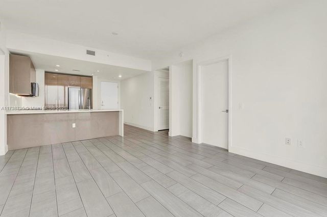 2000 Metropica Way 2307, Sunrise, FL 33323