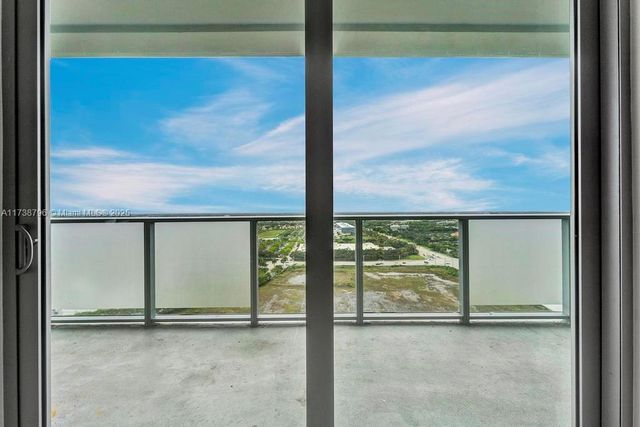 2000 Metropica Way 2307, Sunrise, FL 33323