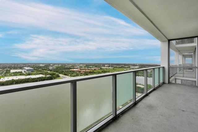 2000 Metropica Way 2307, Sunrise, FL 33323