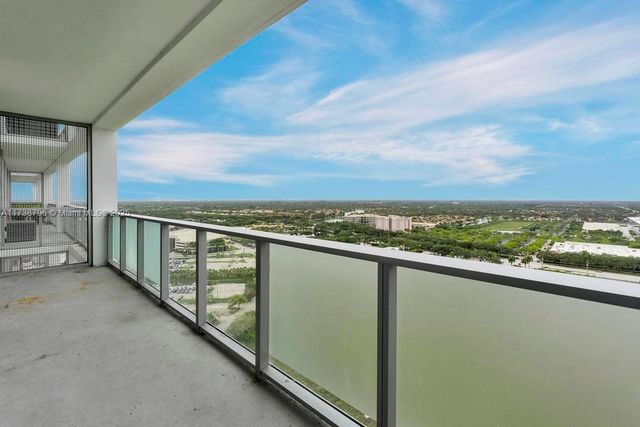 2000 Metropica Way 2307, Sunrise, FL 33323