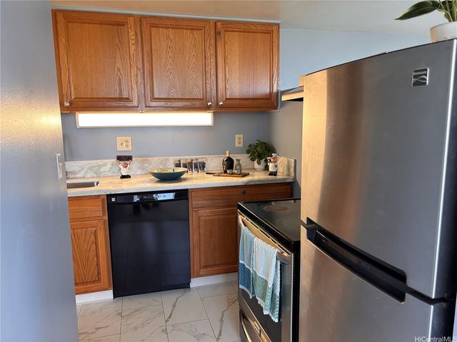 1060 Kamehameha Highway 3802B, Pearl City, HI 96782