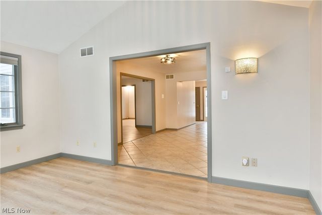 2796 Timberline Drive, Cortland, OH 44410