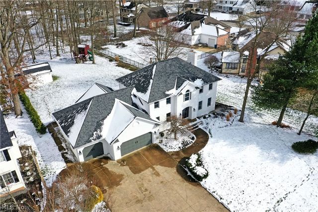 2796 Timberline Drive, Cortland, OH 44410