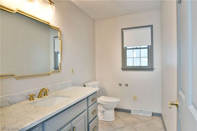 2796 Timberline Drive, Cortland, OH 44410