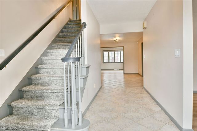 2796 Timberline Drive, Cortland, OH 44410