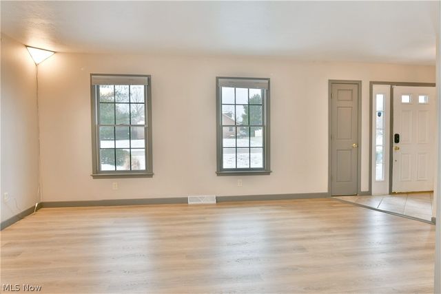 2796 Timberline Drive, Cortland, OH 44410