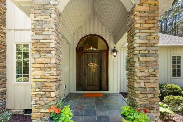 6599 Majestic Pine Drive, Vale, NC 28168