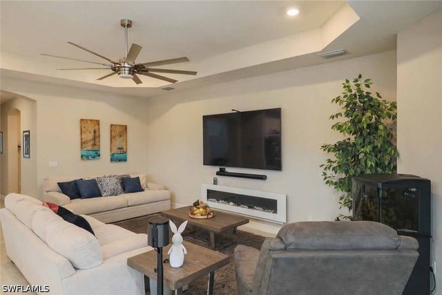 18236 Everson Miles CIR, North Fort Myers, FL 33917