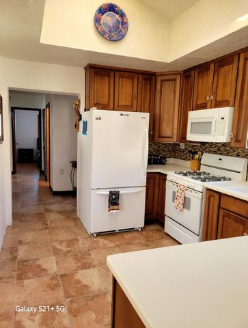 919 22nd Street NW, Albuquerque, NM 87104