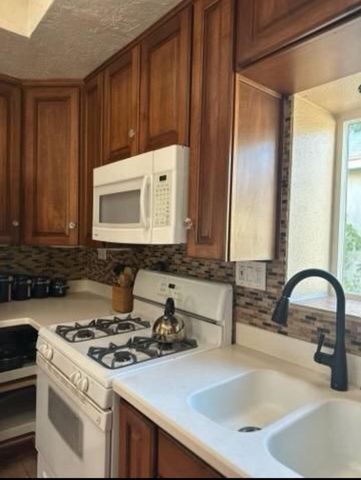 919 22nd Street NW, Albuquerque, NM 87104